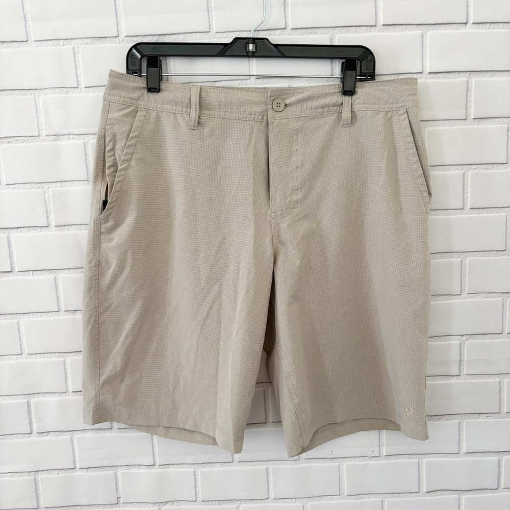 Hang ten shirts Size 34